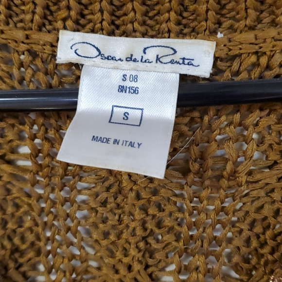 Top - Picture 2 of 3